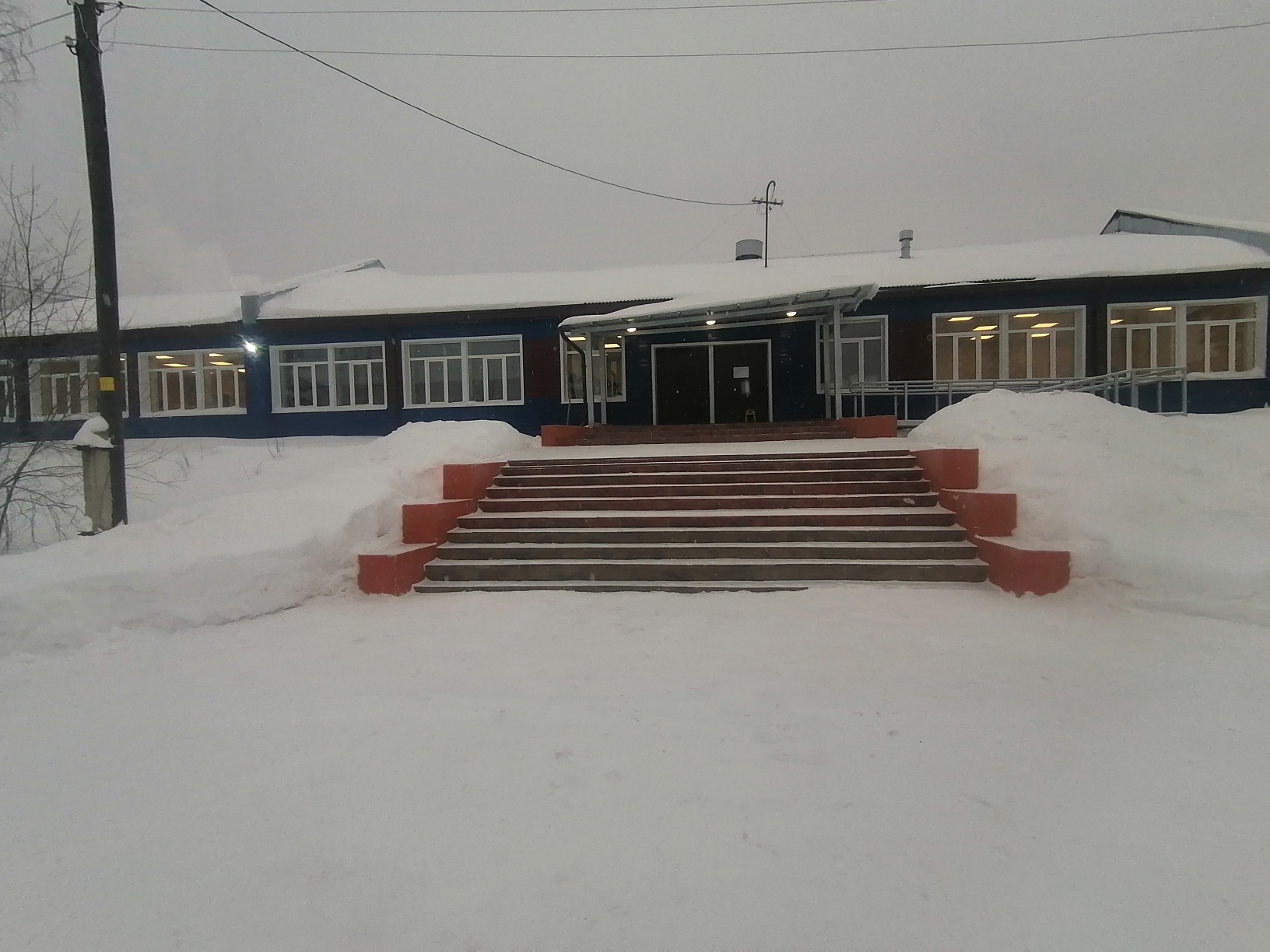 Фотографии школы.