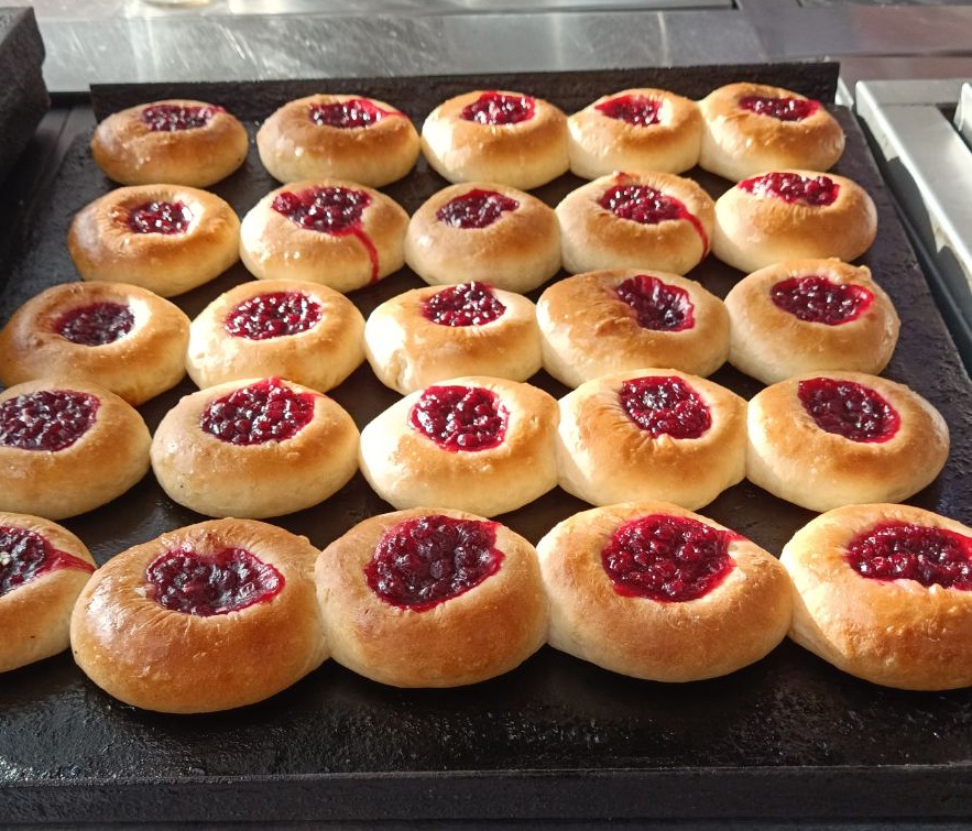 Изображения столовой.